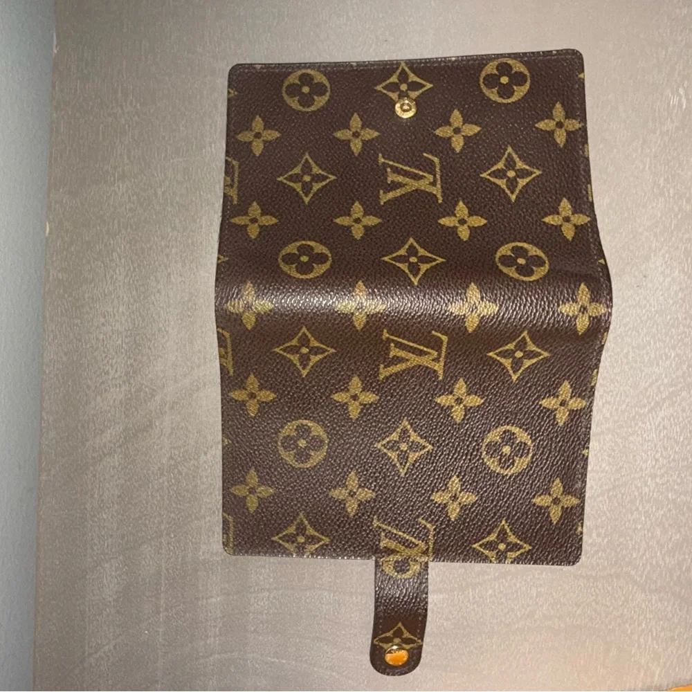 Louis Vuitton Monogram Small Ring Agenda Cover
